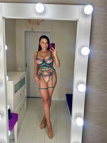 Full leaked Mindiyarova page private onlyfans photo