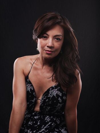 Ming-Na Wen