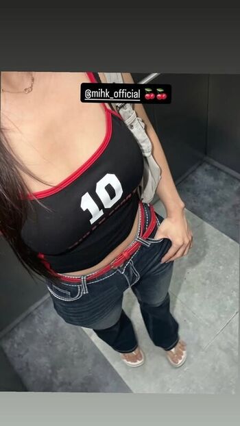 Full leaked Minimini private onlyfans photo