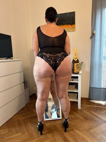 Full leaked Miniquehottie private onlyfans photo