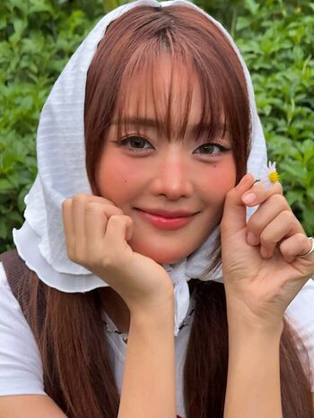 Minnie (Nicha Yontararak - I-dle