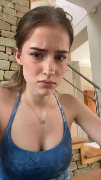 Full leaked Mira private onlyfans photo