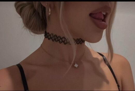 Full leaked Mira levels private onlyfans photo