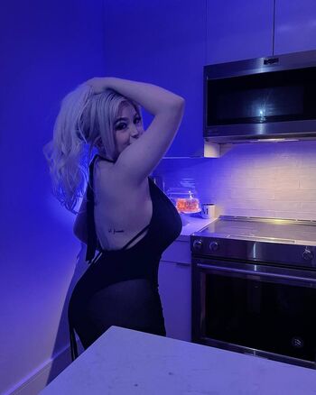 Full leaked Miranda private onlyfans photo