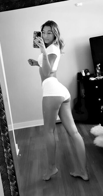 Full leaked Miranduhjane private onlyfans photo