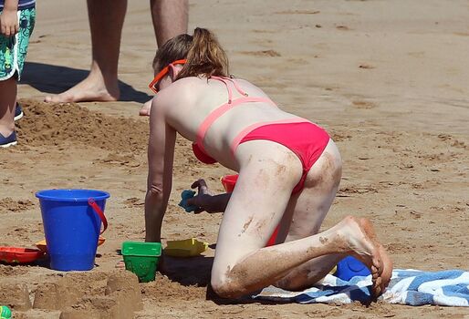 Full leaked Mireille enos private onlyfans photo