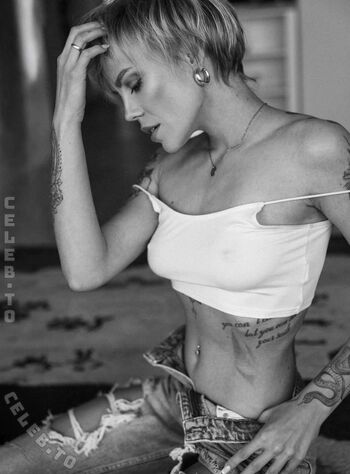 Full leaked Miri be private onlyfans photo