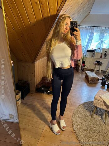 Full leaked Miss eli private onlyfans photo
