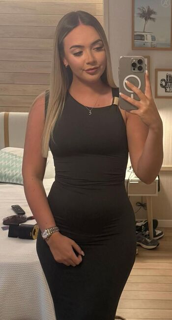 Full leaked Miss j x private onlyfans photo