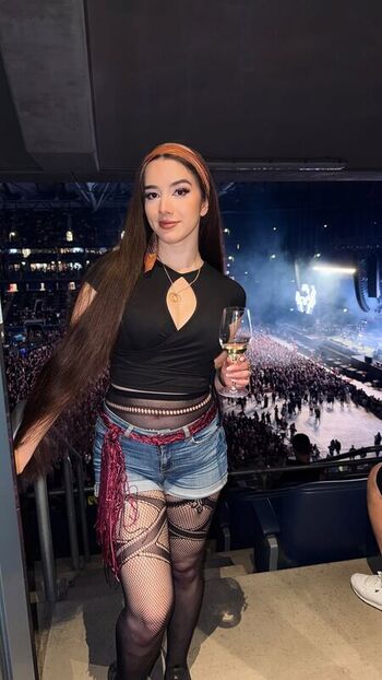 Full leaked Miss mikkaa private onlyfans photo