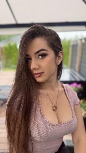Full leaked Miss mikkaa private onlyfans photo