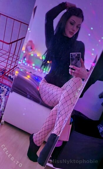 Full leaked Miss nyktophobie private onlyfans photo