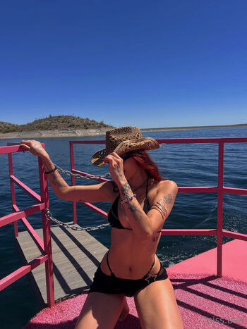 Full leaked Miss x bee private onlyfans photo