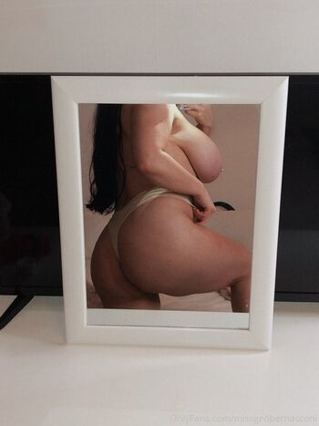 Full leaked Missgeobernasconi private onlyfans photo