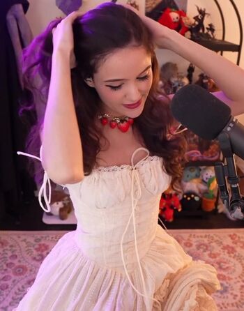 Full leaked Missluality private onlyfans photo