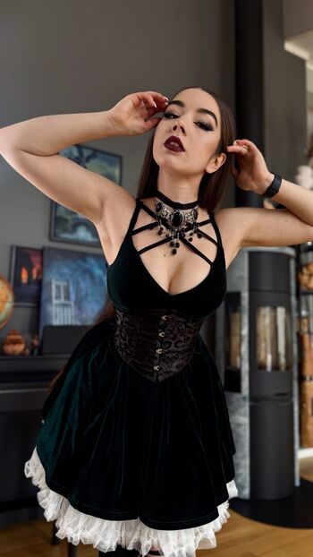 Full leaked Missmikkaa private onlyfans photo