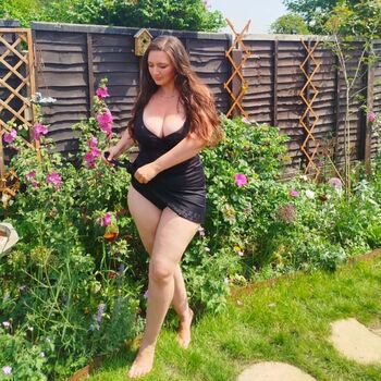 Full leaked Missvintagedresses page private onlyfans photo