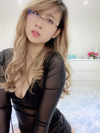 Full leaked Mitsukibb page private onlyfans photo