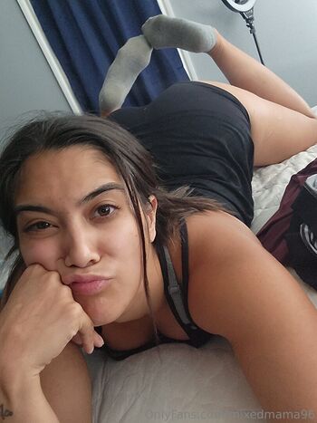 mixedmama96