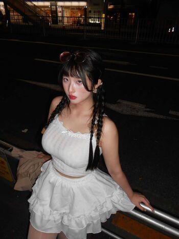 Full leaked Miya private onlyfans photo