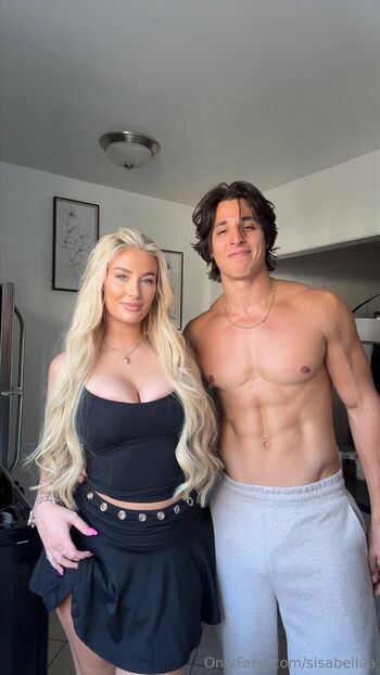 Full leaked Mmisssophiaisabella private onlyfans photo