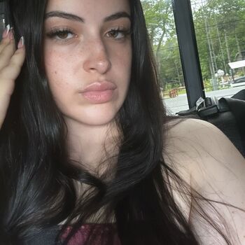 Full leaked Mmmariiis private onlyfans photo