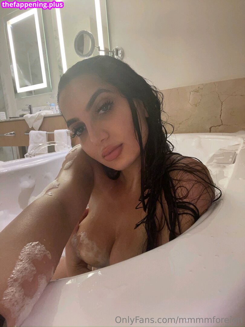 mmmmforeign Meztelen OnlyFans Fotó #10