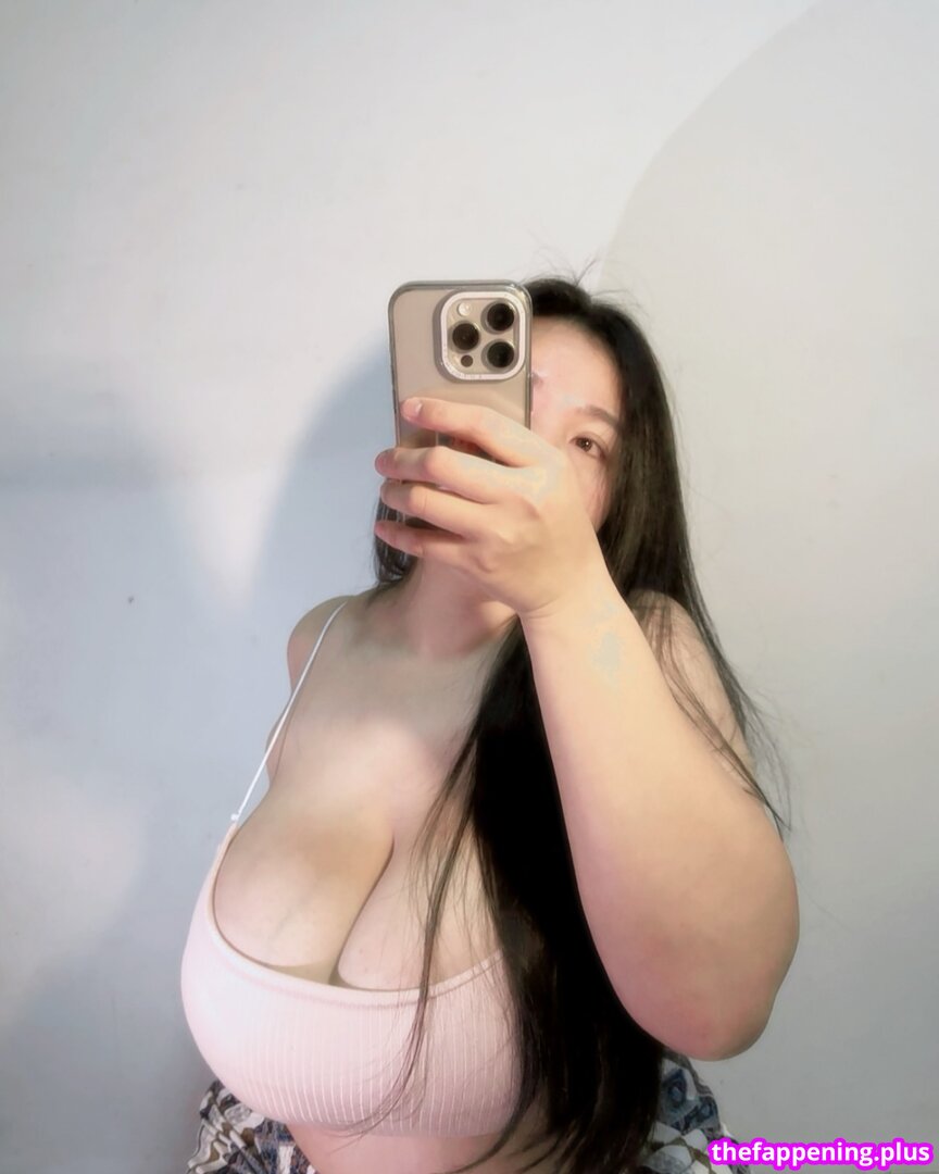Duangkamon Mny / mmonn_m Φωτογραφία Γυμνών OnlyFans #60