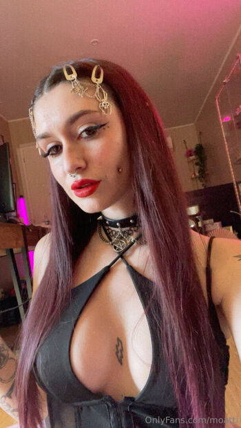 Full leaked Moatti private onlyfans photo