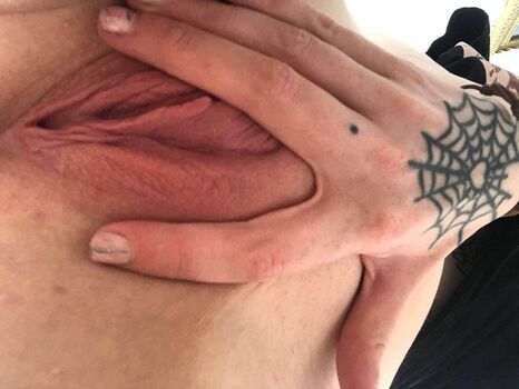 Moldova nude girl leaked photo video viral