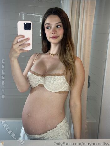 Full leaked Molly little private onlyfans photo