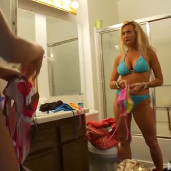Full leaked Mom pov private onlyfans photo