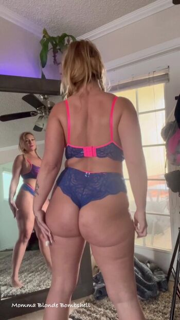 Momma Bombshell