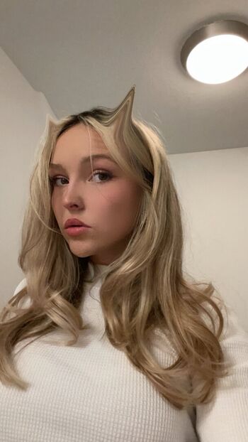 Full leaked Mommygirl private onlyfans photo
