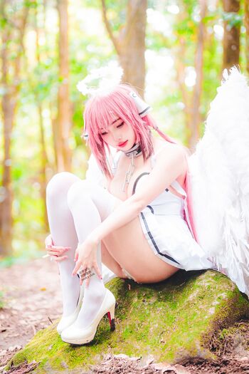 Full leaked Momocat w private onlyfans photo