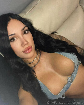 Full leaked Momosja private onlyfans photo