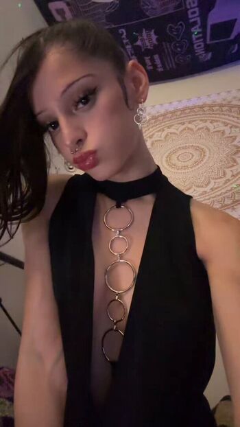 Full leaked Moneyluvsdia private onlyfans photo