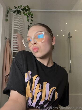 Full leaked Moon less page private onlyfans photo