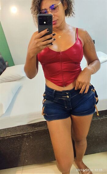 Full leaked Moreninhabraseileira private onlyfans photo