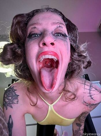 Full leaked Mouthfetish girls private onlyfans photo