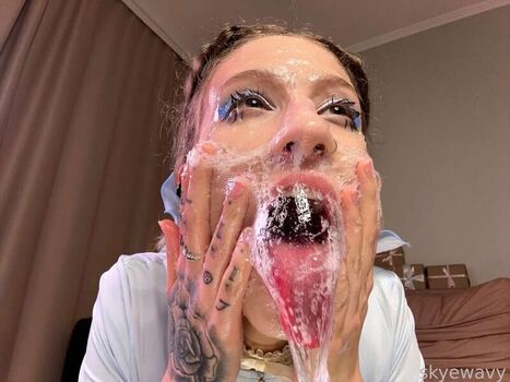 Full leaked Mouthfetish girls private onlyfans photo