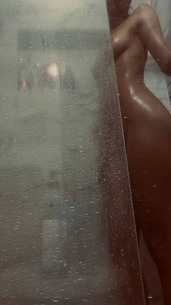 Full leaked Mrs d private onlyfans photo