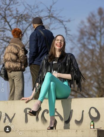 Full leaked Mrs crazy page private onlyfans photo