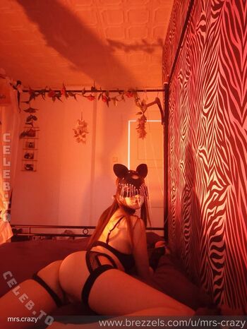 Full leaked Mrs crazy page private onlyfans photo
