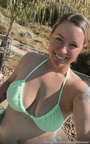 Full leaked Mrsblondebrewer private onlyfans photo