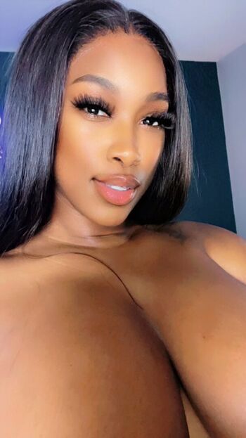 Full leaked Mrsbutterworth private onlyfans photo