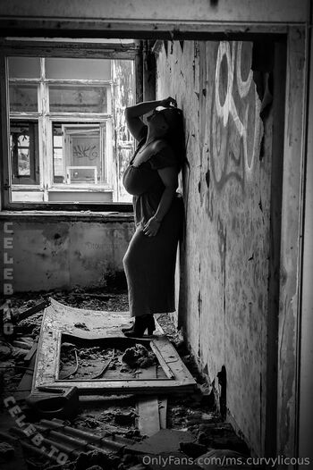 Full leaked Ms curvylicous page private onlyfans photo