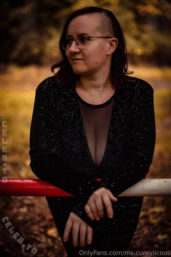 Full leaked Ms curvylicous private onlyfans photo