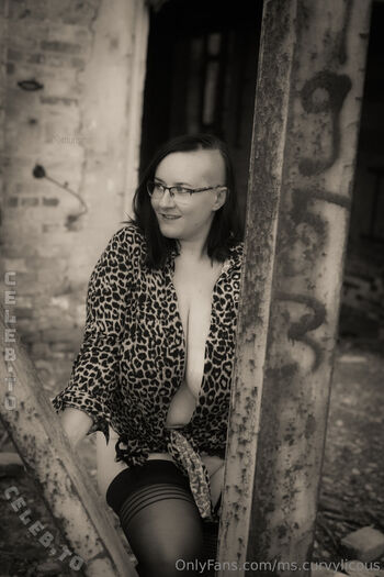 Full leaked Ms curvylicous private onlyfans photo