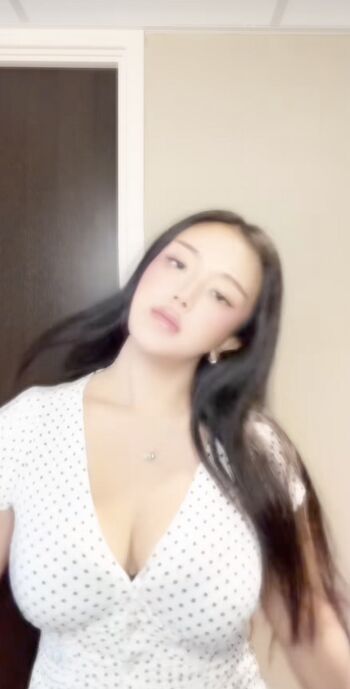 Ms. Nik4a